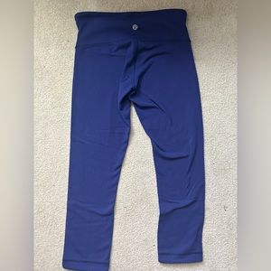 lululemon reversible navy and royal blue leggings size 4